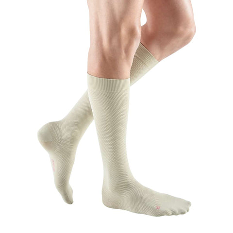 mediven men select 15-20 mmHg calf extra-wide closed toe standard